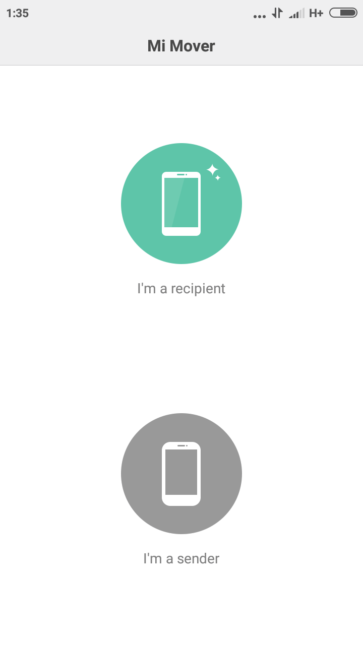 Mi mover landing page. there are two buttons. the first is a circle about 1cm diameter which says: I'm a recipient. about 2 cm below that is another button labeled I'm a sender